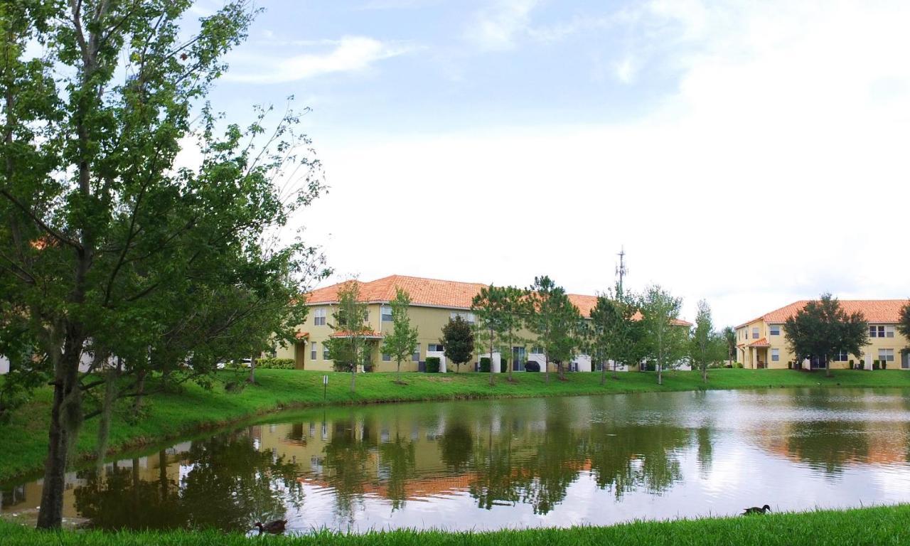Four Bedrooms Townhome 5161 คิสซิมมี ภายนอก รูปภาพ
