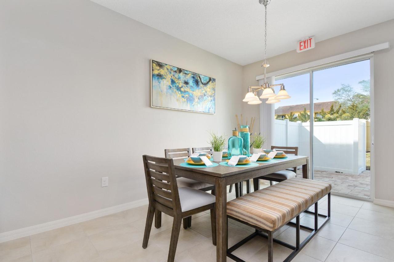 Four Bedrooms Townhome 5161 คิสซิมมี ภายนอก รูปภาพ